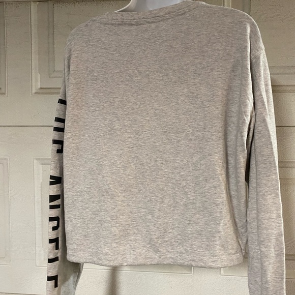 PINK Sweatshirt - Picture 3 of 3